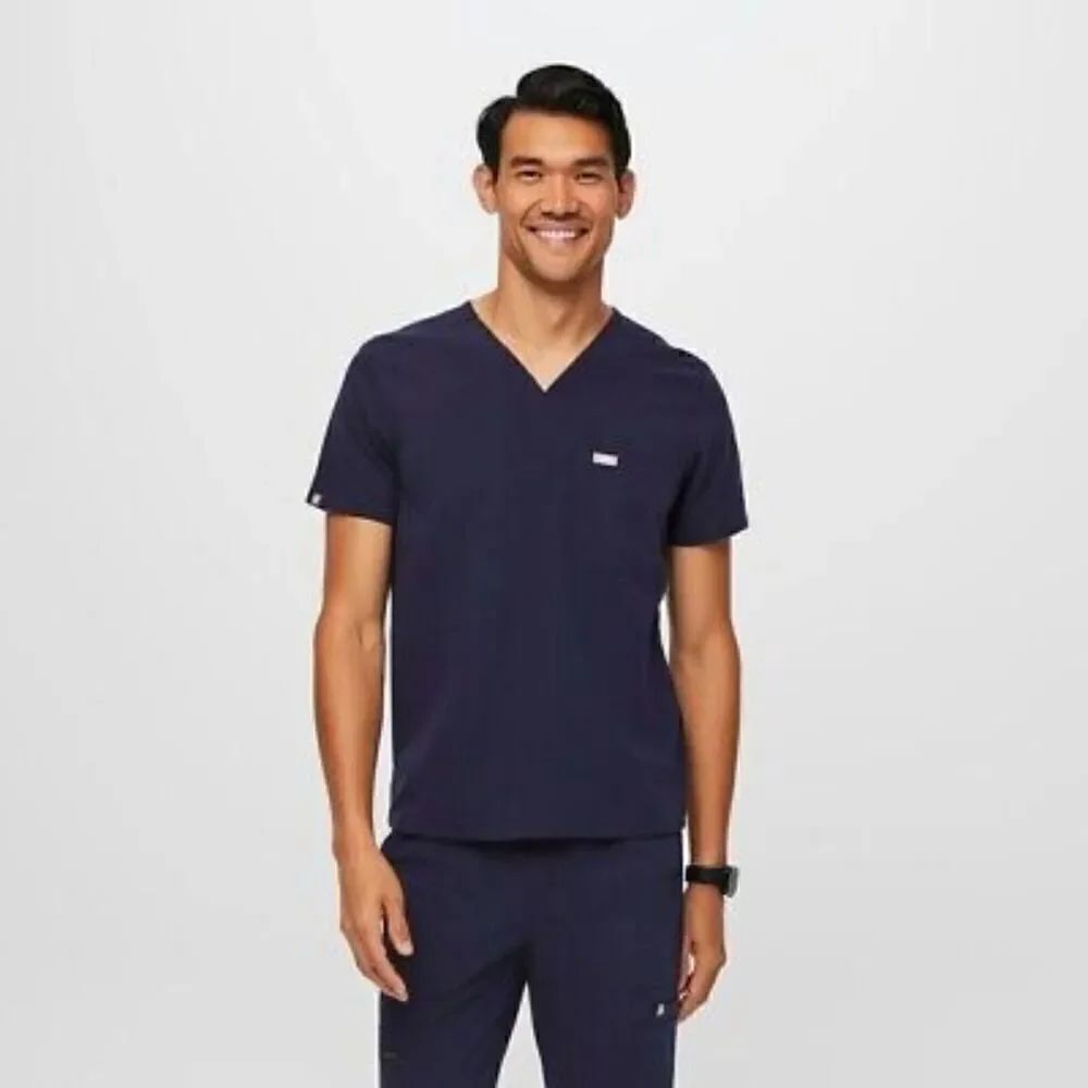 FIGS Scrub Top Men's Sz L Blue Shirt Technical 3 Pockets Short Sleeve TM3000